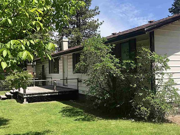 3rd image of 4940 Lake Shastina Dr
