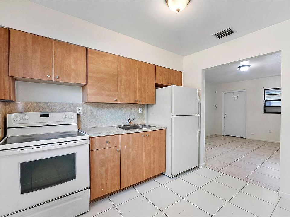 1st image of 747 NW 14th Way