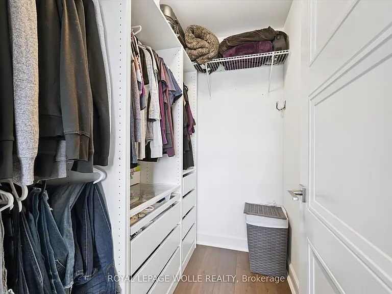 255 Northfield Dr E #610 — Photo 21