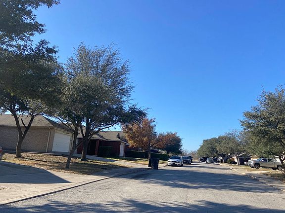 4th image of 7131 Heathers Pl