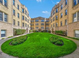 Paulina, Chicago, IL 60660