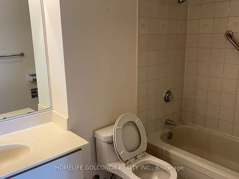 175 Bamburgh Cir #1501 — Photo 8
