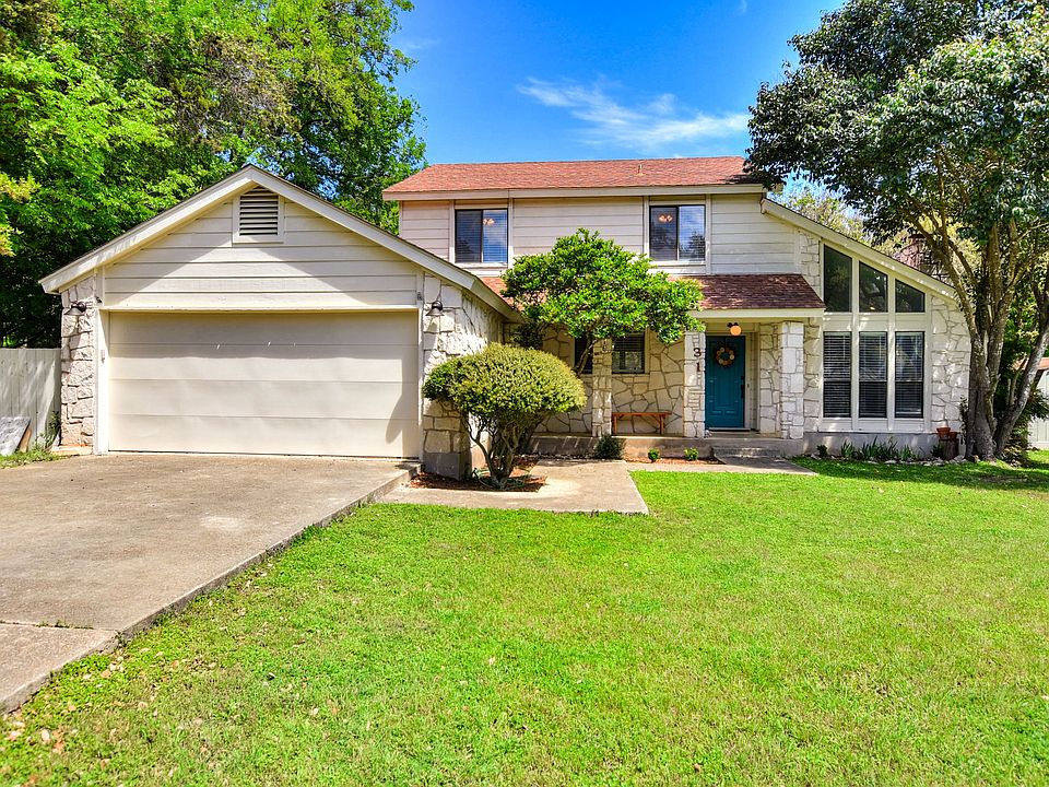 1st image of 31 Brookhollow Dr
