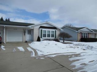 4752 Shattuck Rd, Saginaw, MI 48603