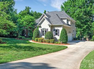1744 Brawley School Rd, Mooresville, NC 28117