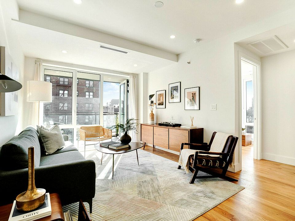 1st image of 2155 Caton Ave #4H