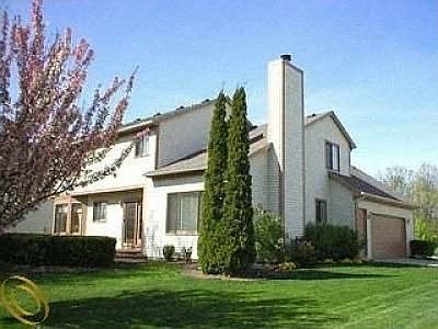 3rd image of 6915 Foxcreek Ct #26