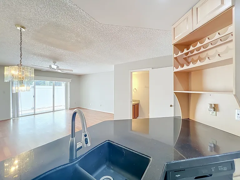 4931R Walden Cir #55 — Photo 32