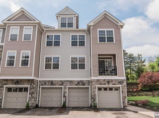 112 George Russell Way #365, Clifton, NJ 07013