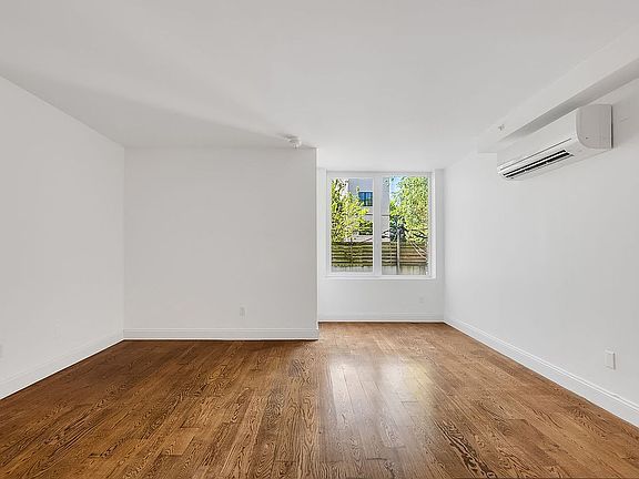 2nd image of 954 Bergen St APT 2A