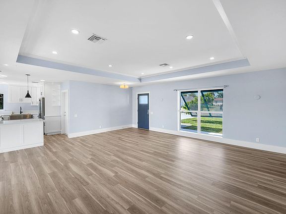 5th image of 1242 Jamaica Rd