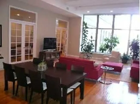 Sold by MNS | media 21