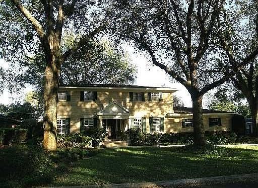 1st image of 2404 Hollingsworth Hill Ave