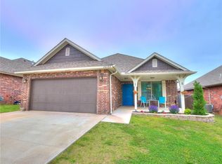 20583 Autumn Trl, Harrah, OK 73045
