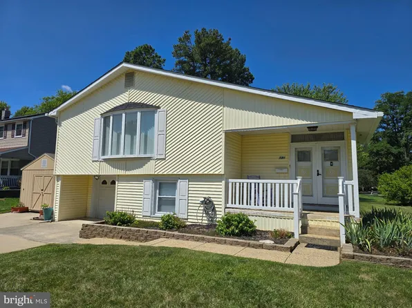131 Jacqueline Ave, Delran, NJ 08075