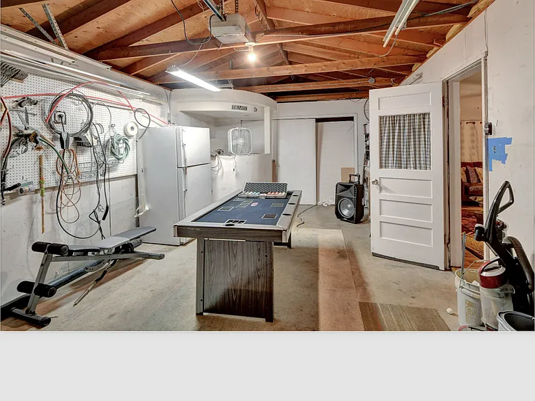 1315 S Wolff St — Photo 21