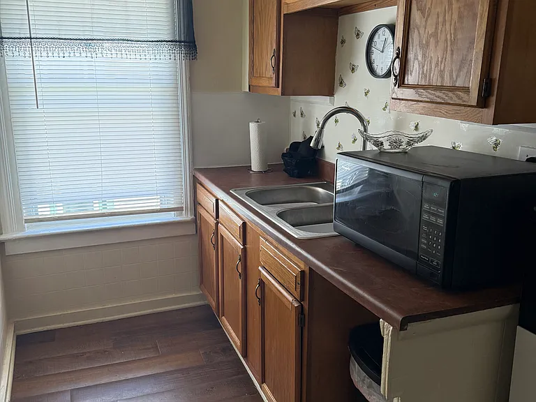 92 Jefferson Ave — Photo 10
