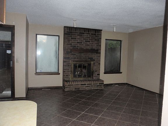 4th image of 3805 Windswest Ct