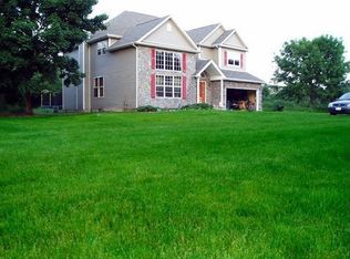 15 Jacobsen Ct, Medford, NY 11763