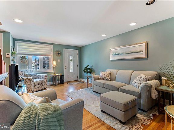 5th image of 1008 Brookwood Ln