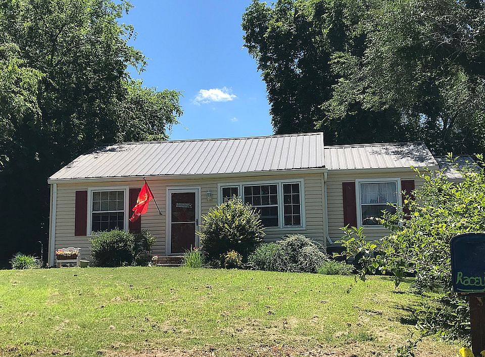 1st image of 4611 Meadow Ct
