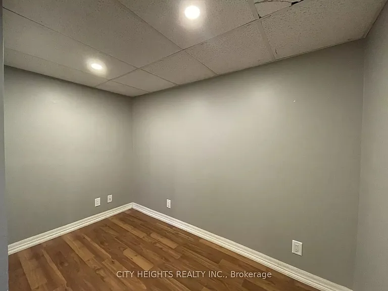 1460 O'Hara Ct — Photo 24