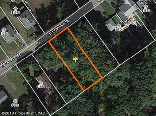 39 E Franklin St, Shavertown, PA 18708