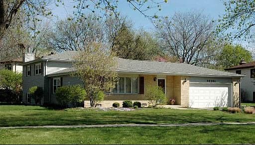 1st image of 5S501 Campbell Dr