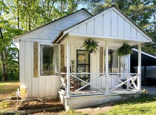 655 Coalhill Rd, Harriman, TN 37748