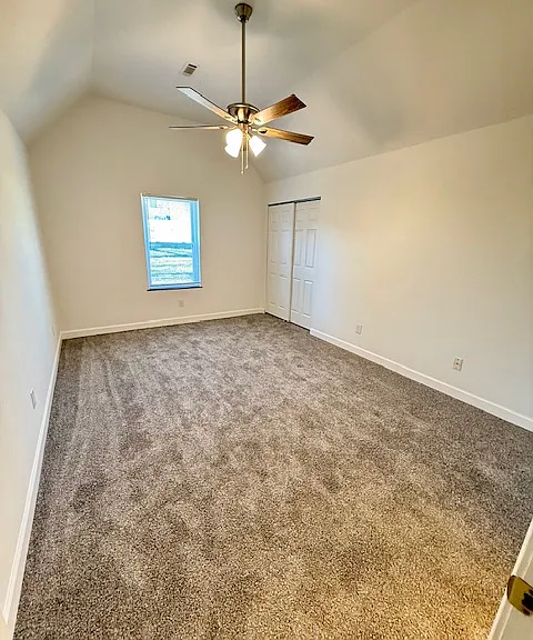 1110 Barrington Ln — Photo 10