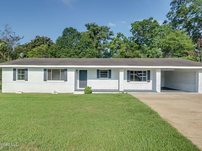 432 S Vardaman St, Wiggins, MS, 39577