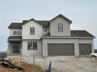 2181 Heritage Ct, Liberty, MO 64068