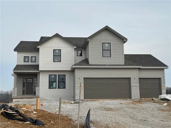 2181 Heritage Ct, Liberty, MO 64068