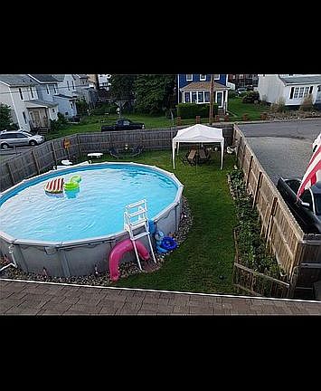 3rd image of 1807 Meadow St