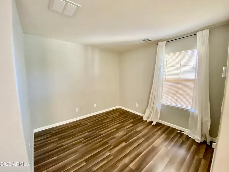 15266 W Cottonwood St — Photo 9