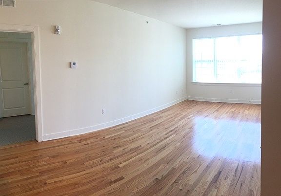 3rd image of 126 Batko Ct