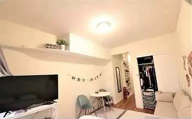 Rented by City Stop Realty | media 31