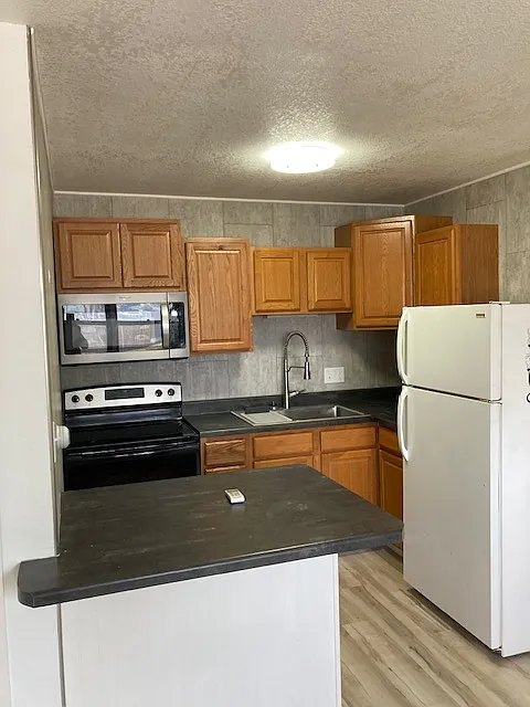501 Northeast Jacob Street - 3 — Photo 2