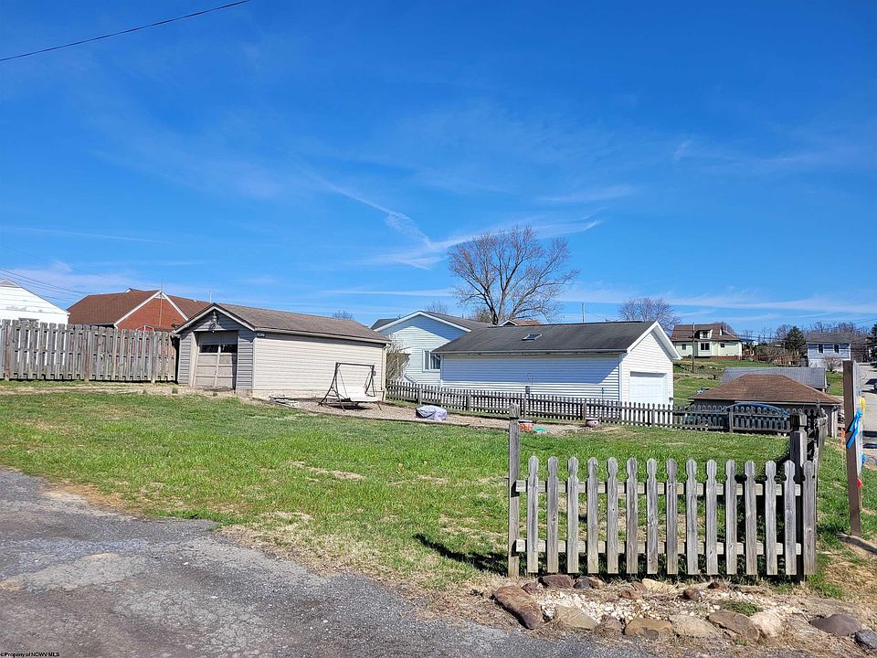 1st image of 200 W Virginia Ave