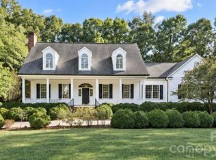 3230 Broadmoor Dr, Statesville, NC 28625
