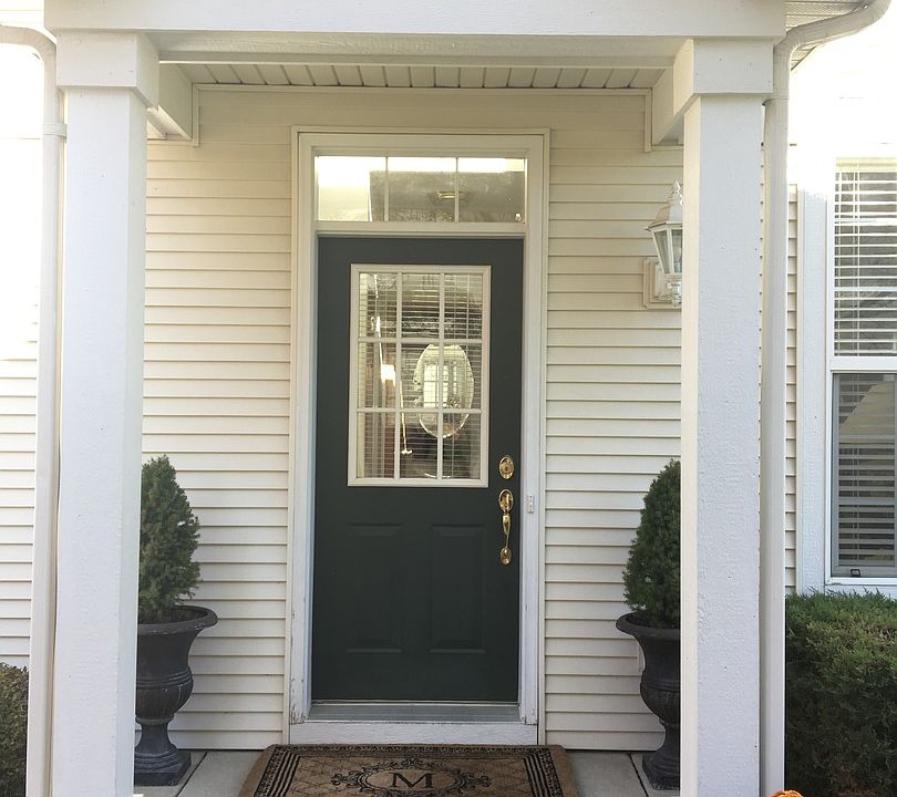 2nd image of 1496 Legacy Dr Unit 4