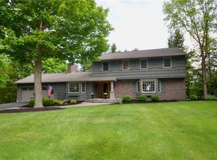 146 Stanwood Ln, Manlius, NY 13104