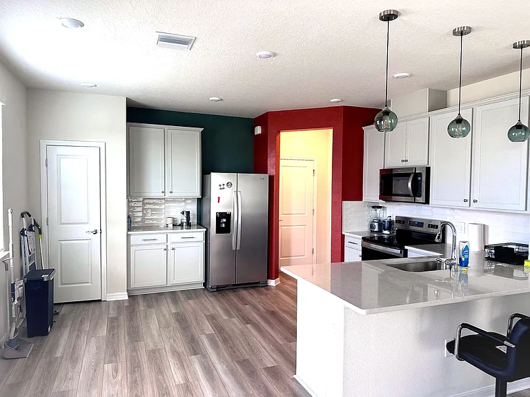 4300 Chester Springs Blvd — Photo 10