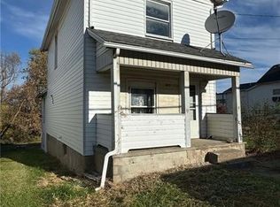 825 Harrison St, New Castle, PA 16101