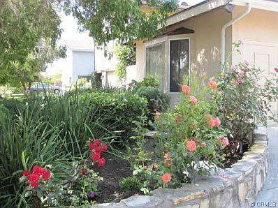 2nd image of 7729 Encino Ave