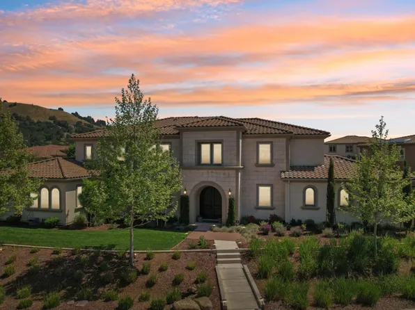 18600 Corte Arcangel, Morgan Hill, CA 95037