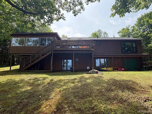 4th image of 38 Blue Rd