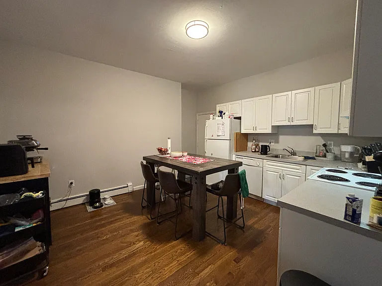 15 Stearns Rd #5 — Photo 5