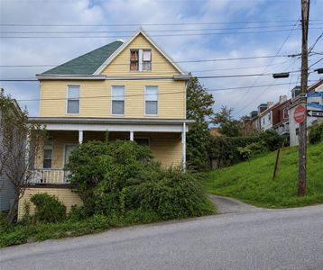 5 Cuthbert St, Pittsburgh, PA, 15211