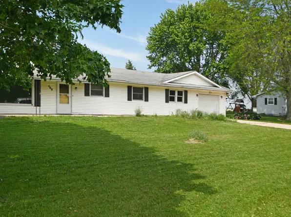 368 N Wisconsin Ave, Paw Paw, IL 61353